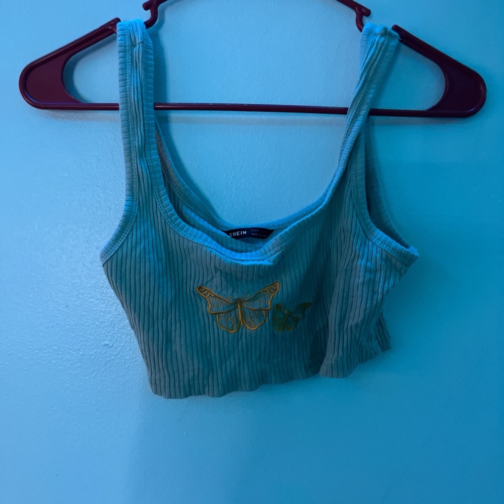 Butterfly top